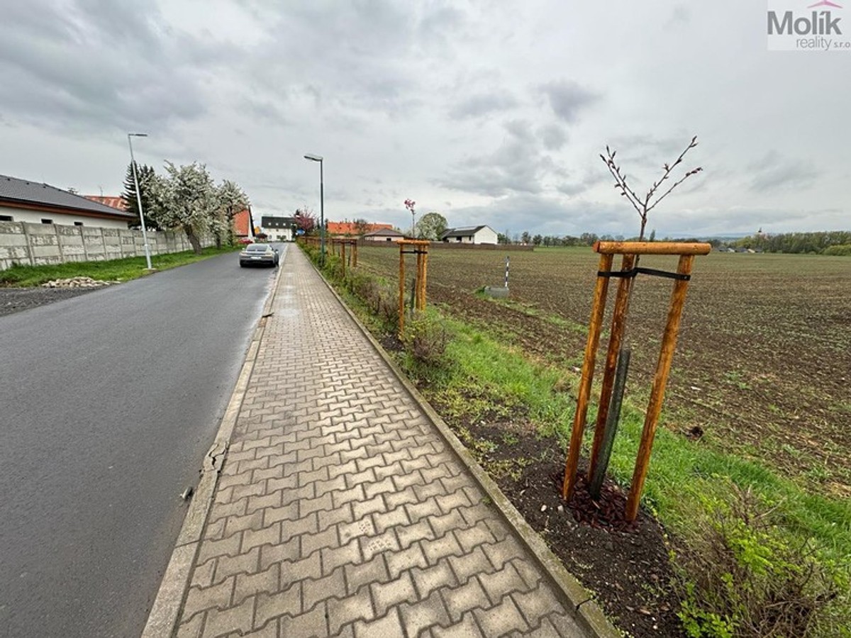 Prodej stavebního pozemku 4049 m²