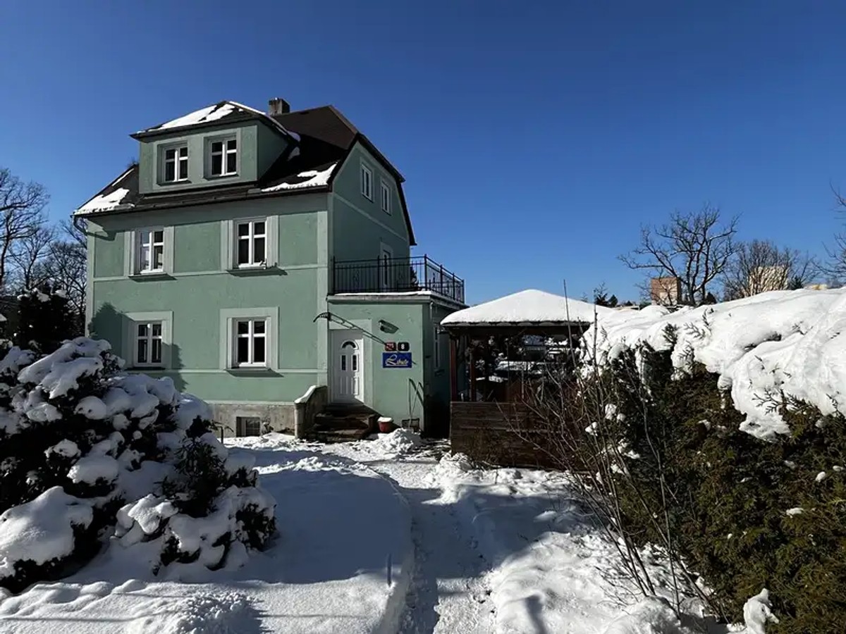 Prodej domu 250 m², pozemek 1172 m²