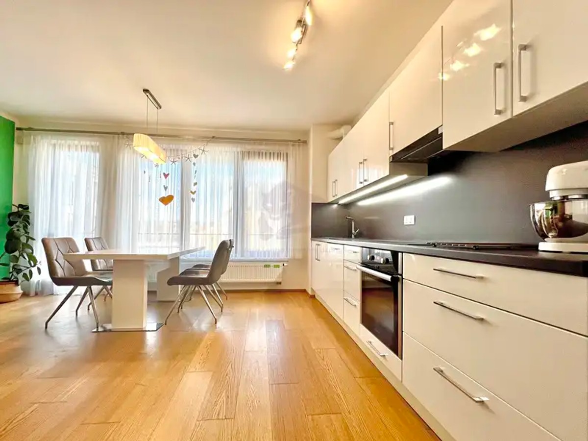 Prodej bytu 3+kk 85 m²