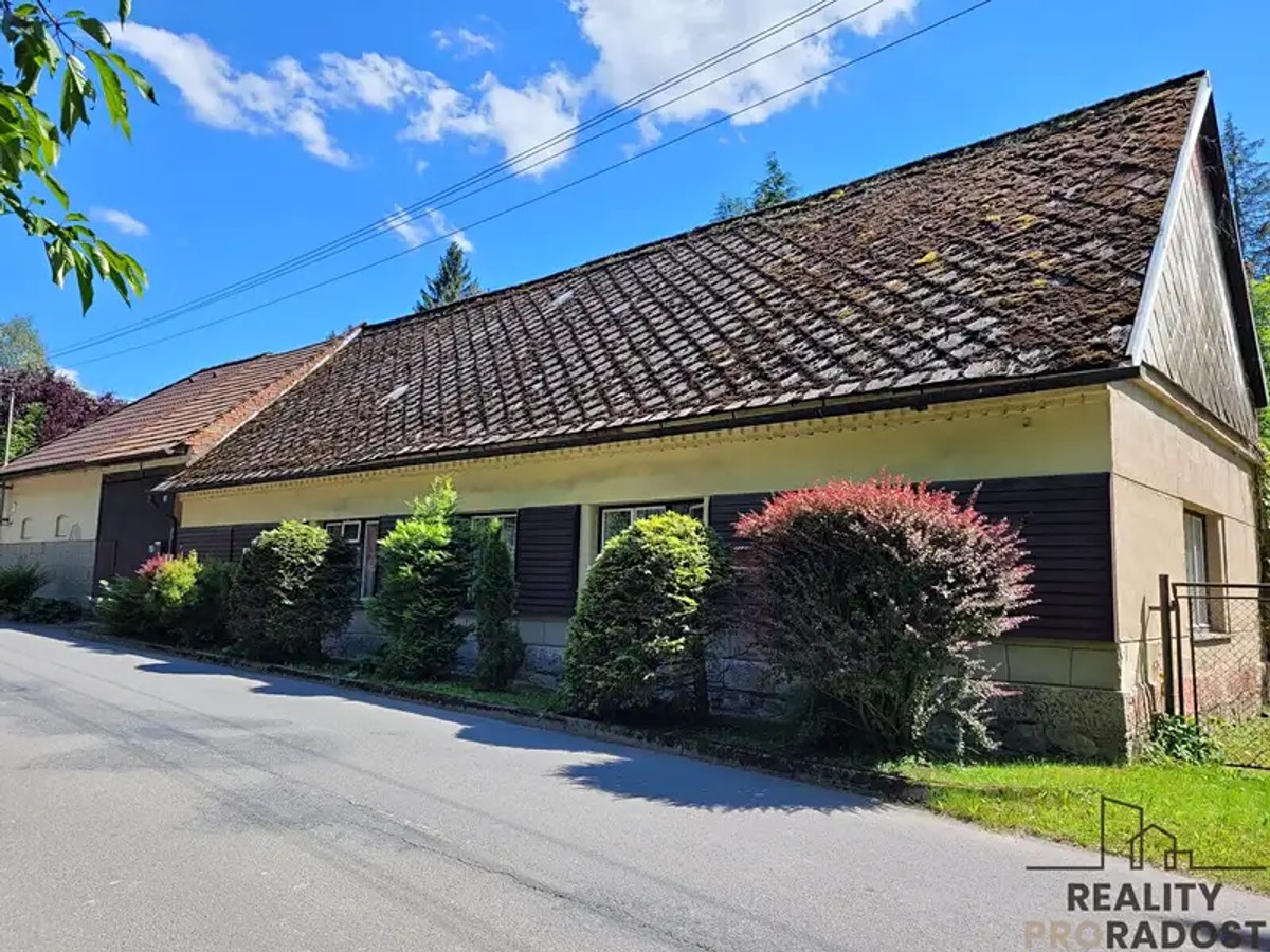 Prodej domu 100 m², pozemek 1457 m²