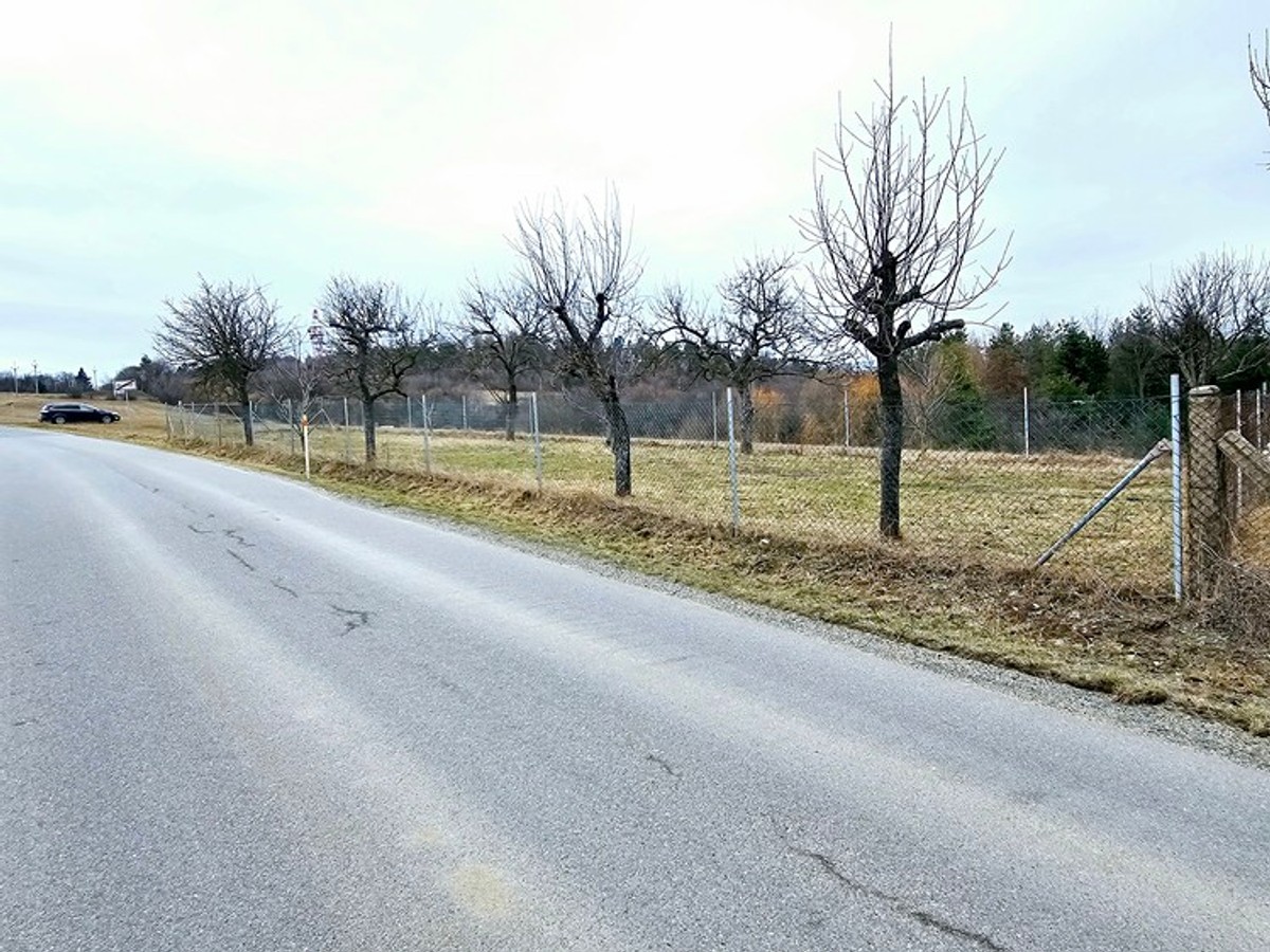 Prodej stavebního pozemku 679 m²