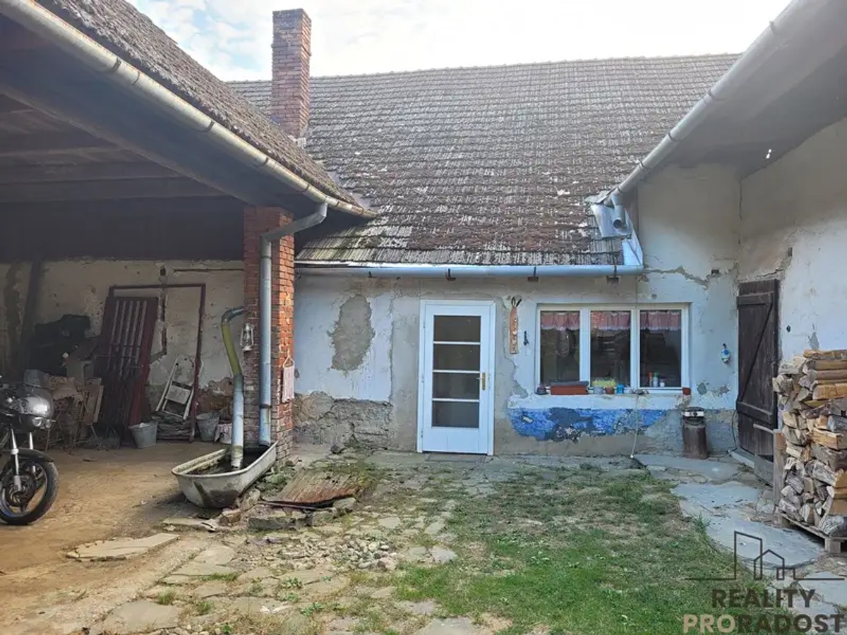Prodej domu 90 m², pozemek 2454 m²