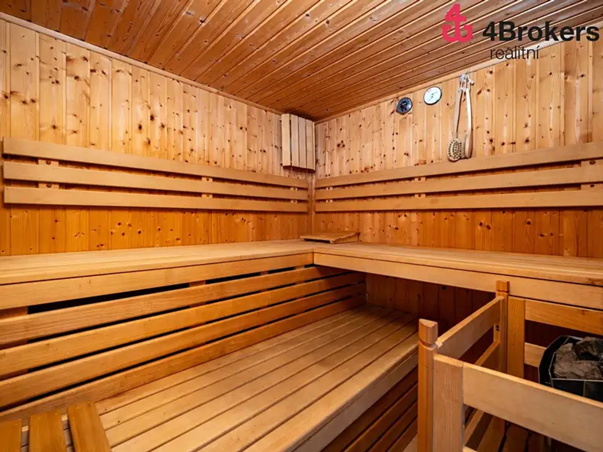 Prodej domu 250 m², pozemek 2816 m²