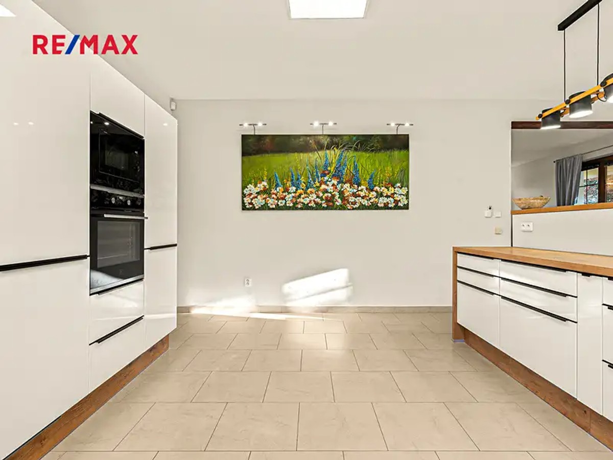 Prodej domu 307 m², pozemek 823 m²