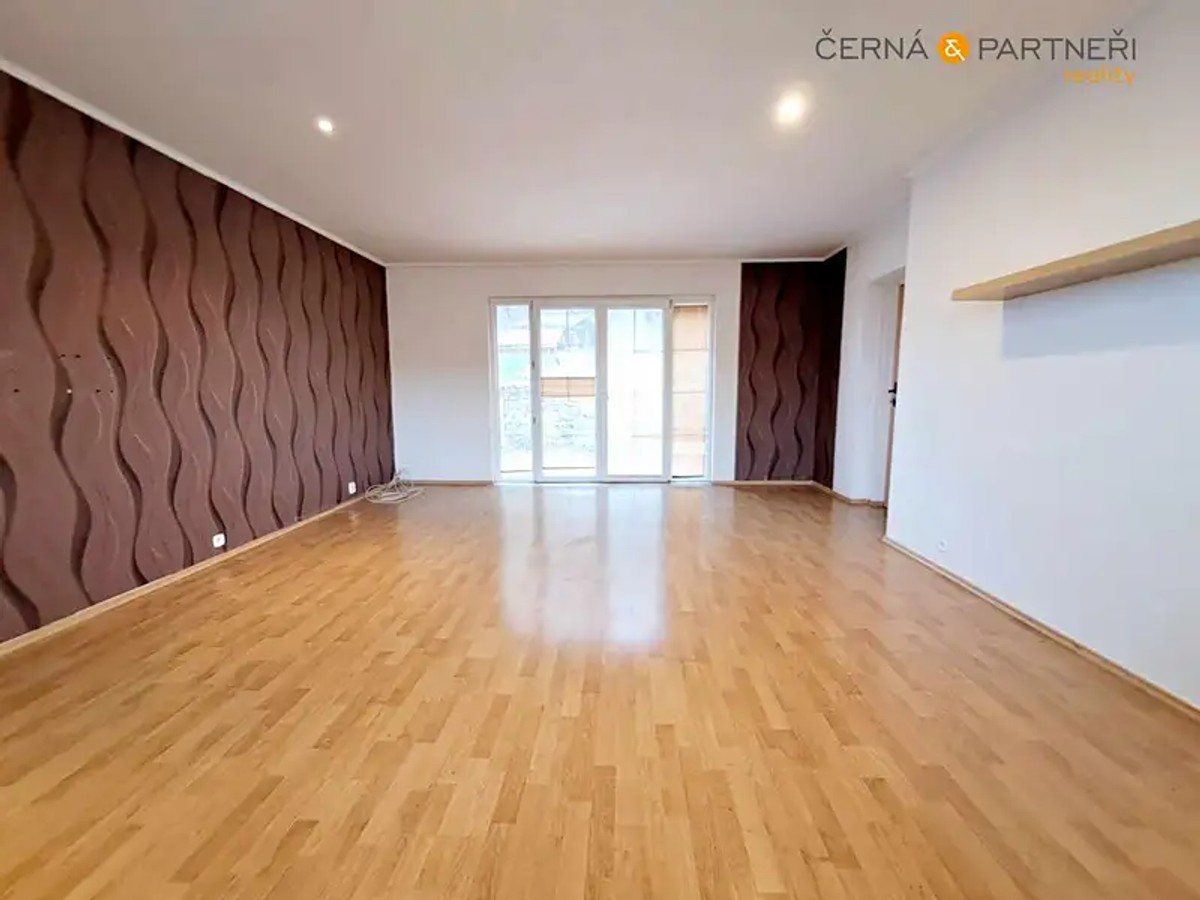 Prodej domu 244 m², pozemek 50 m²