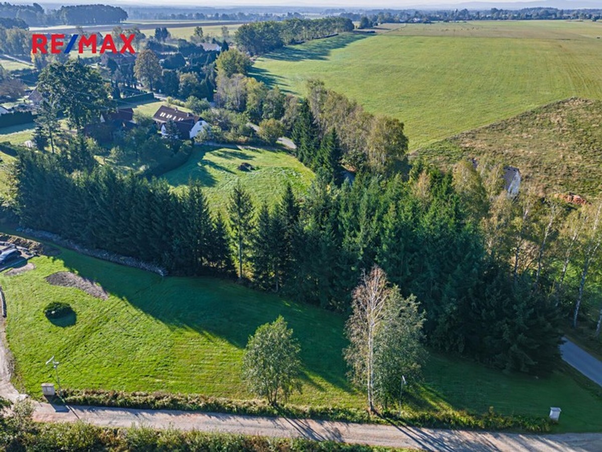 Prodej stavebního pozemku 1315 m²