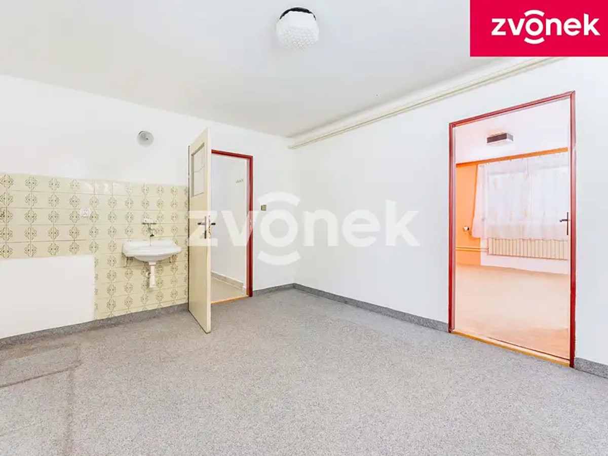 Prodej domu 234 m², pozemek 800 m²