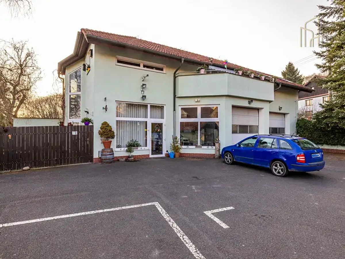 Prodej domu 308 m², pozemek 1634 m²