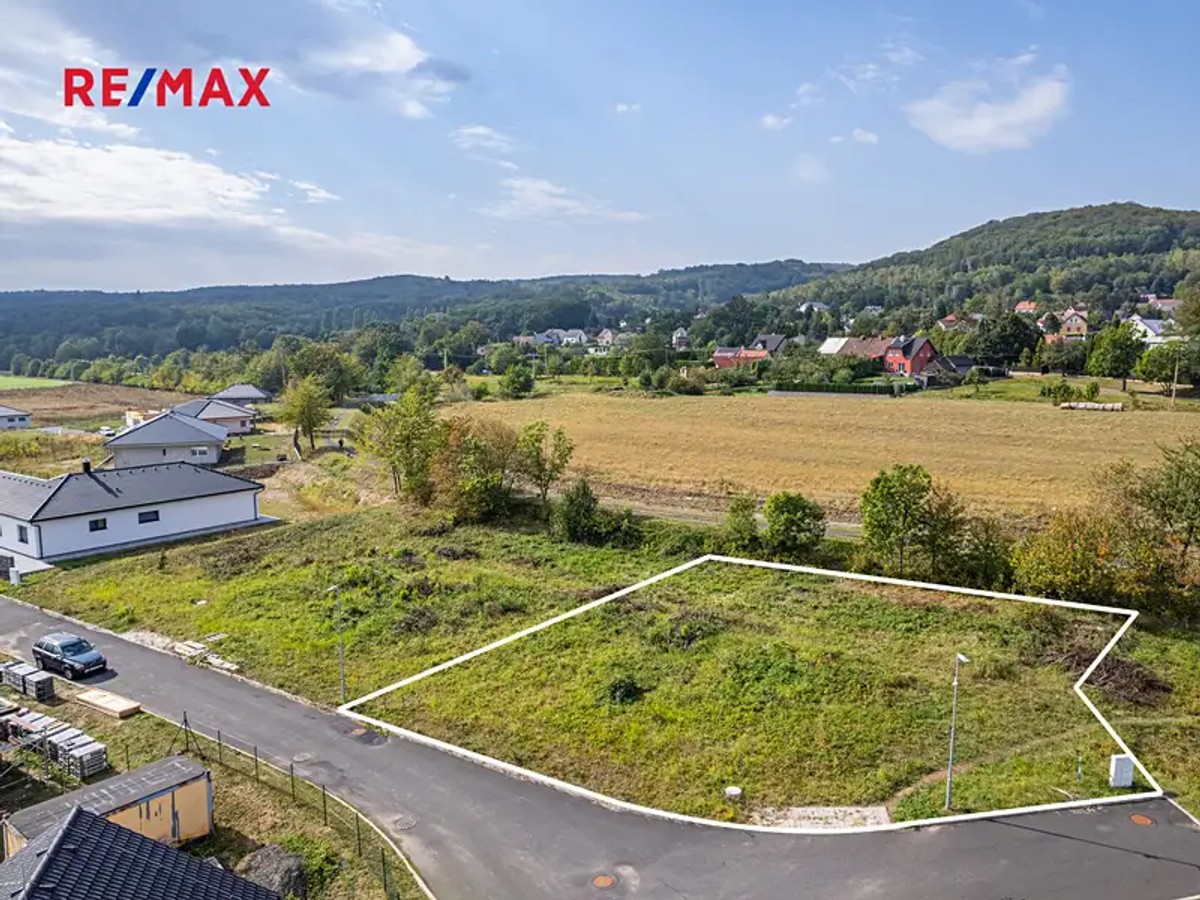 Prodej stavebního pozemku 1109 m²