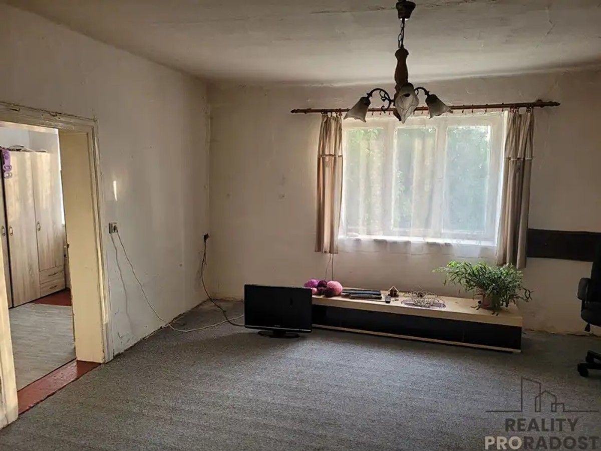 Prodej domu 90 m², pozemek 2454 m²