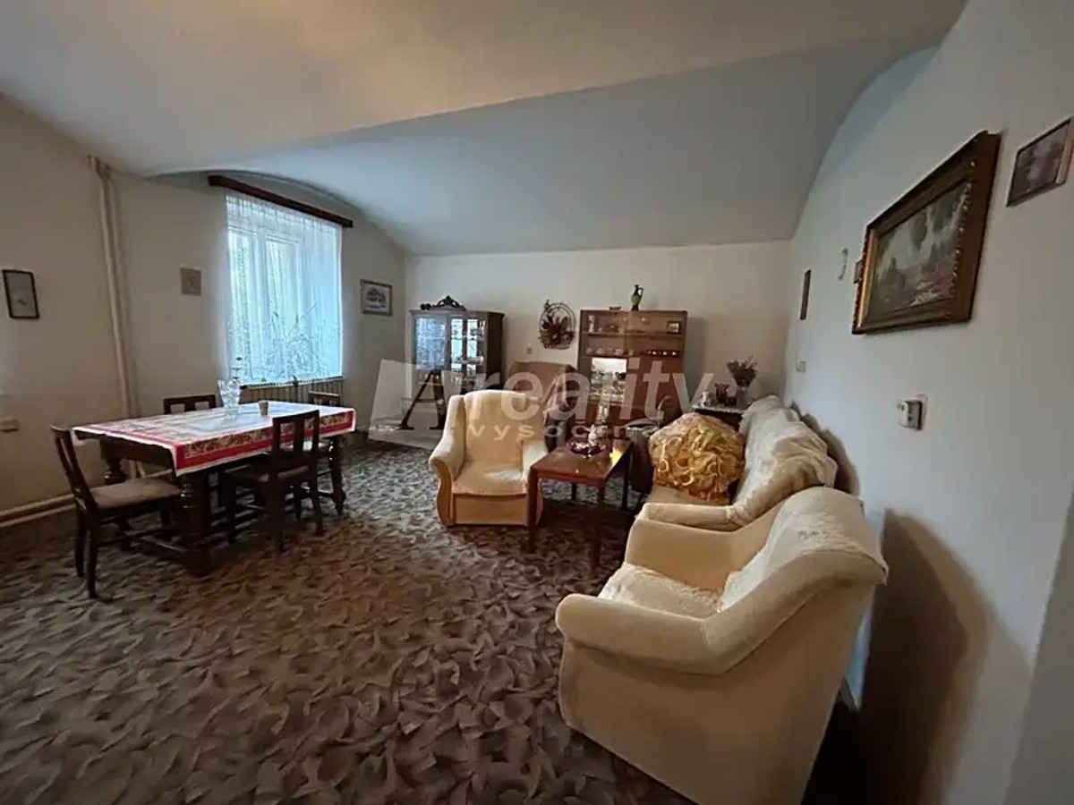 Prodej domu 271 m², pozemek 760 m²