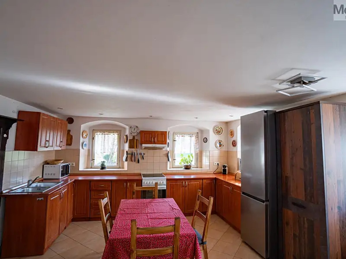 Prodej domu 3350 m², pozemek 3391 m²