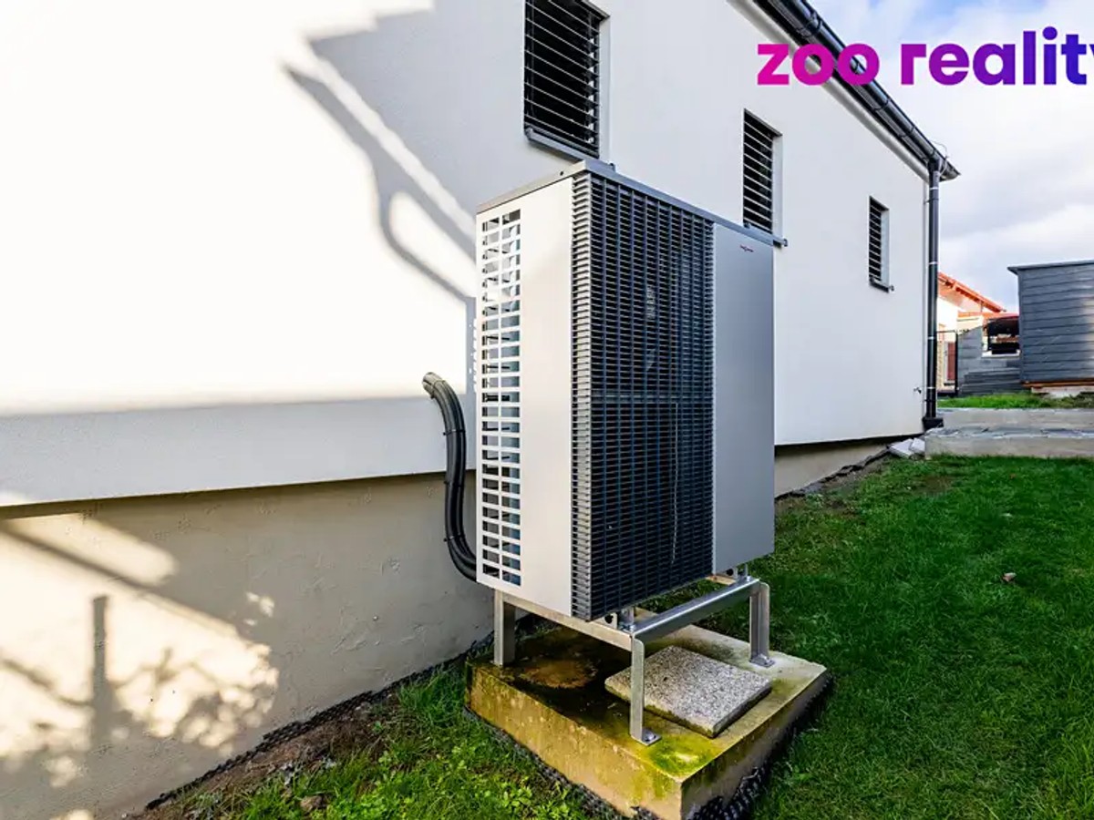 Prodej domu 353 m², pozemek 772 m²