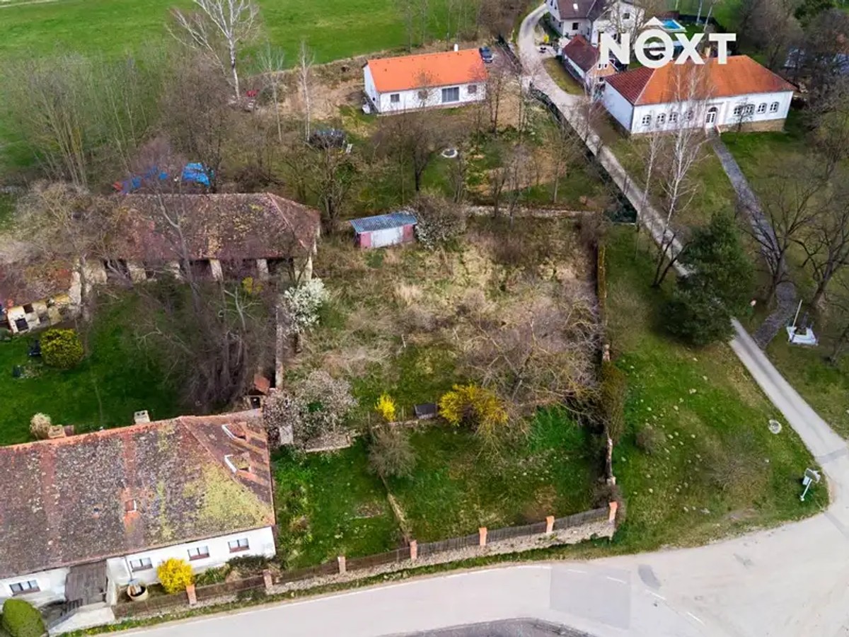 Prodej stavebního pozemku 1431 m²