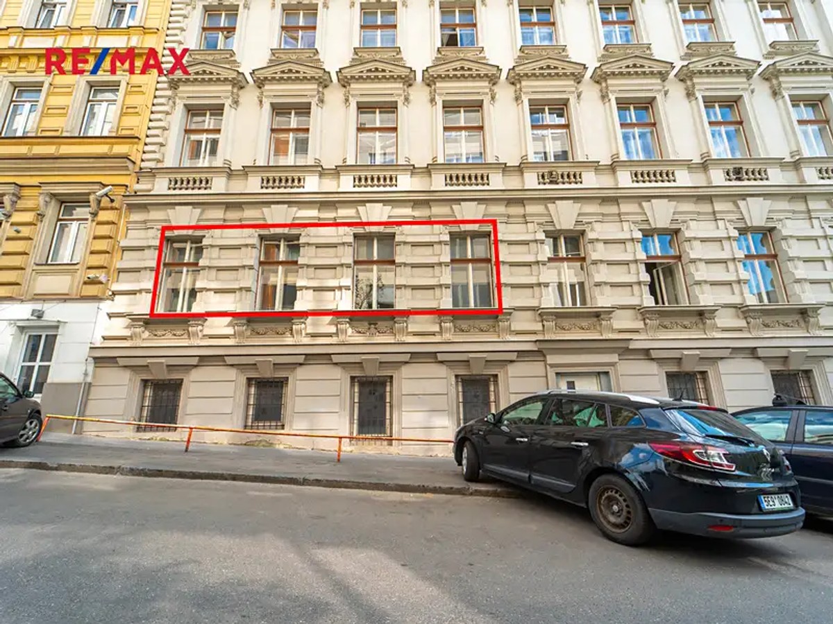 Prodej bytu 4+kk 120 m²