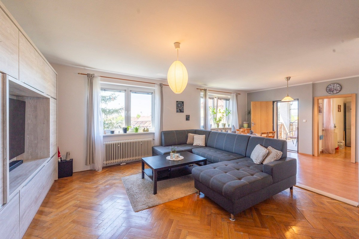 Prodej domu 190 m², pozemek 1212 m²