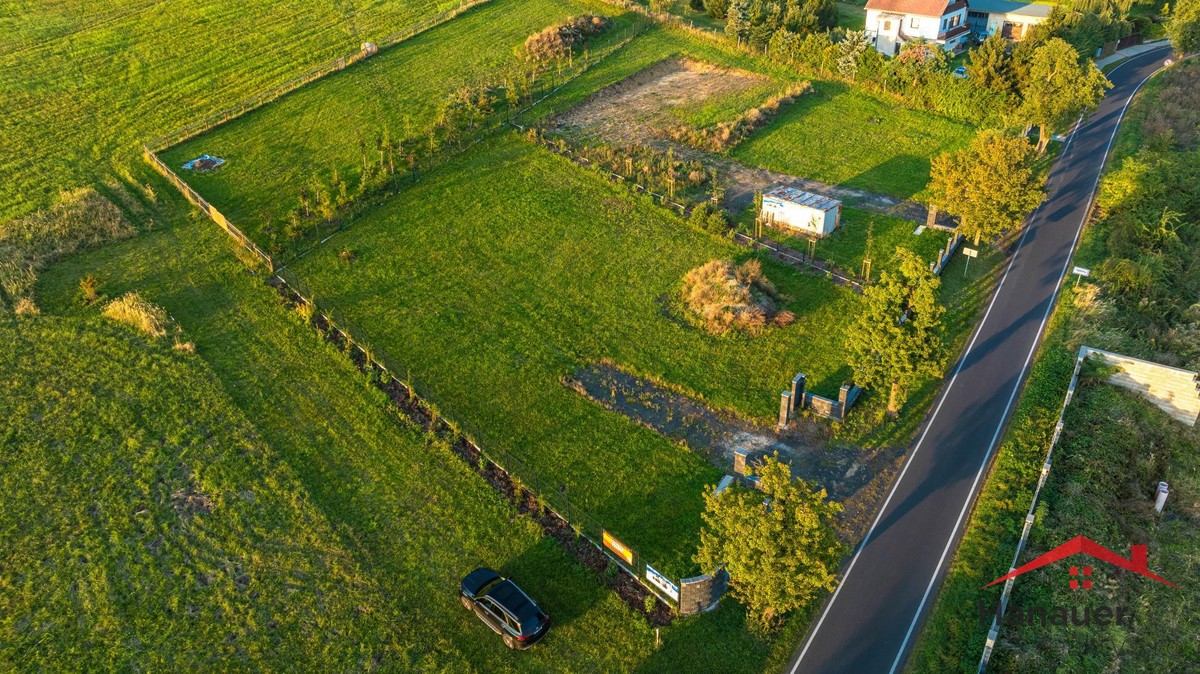 Prodej stavebního pozemku 1950 m²