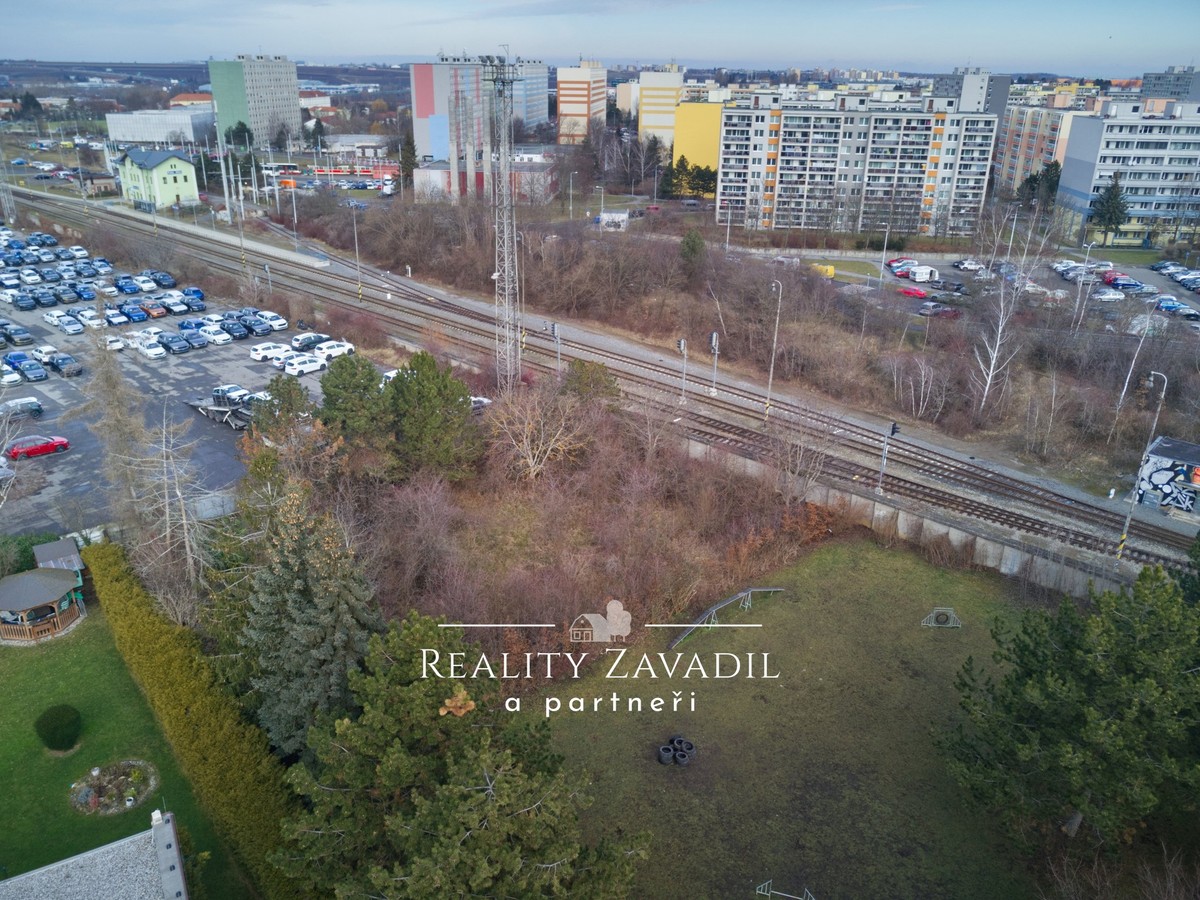 Prodej stavebního pozemku 1085 m²