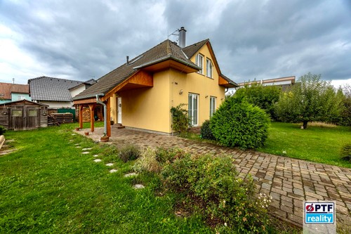 Prodaný dům 100 m², pozemek 646 m²