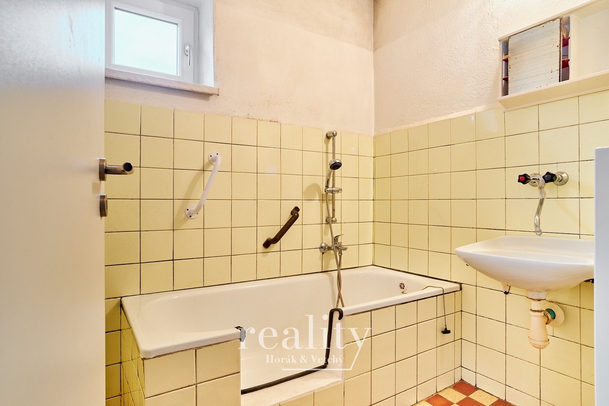 Prodej domu 261 m², pozemek 886 m²