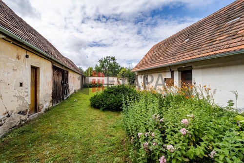 Prodaná chalupa 230 m², pozemek 1951 m²