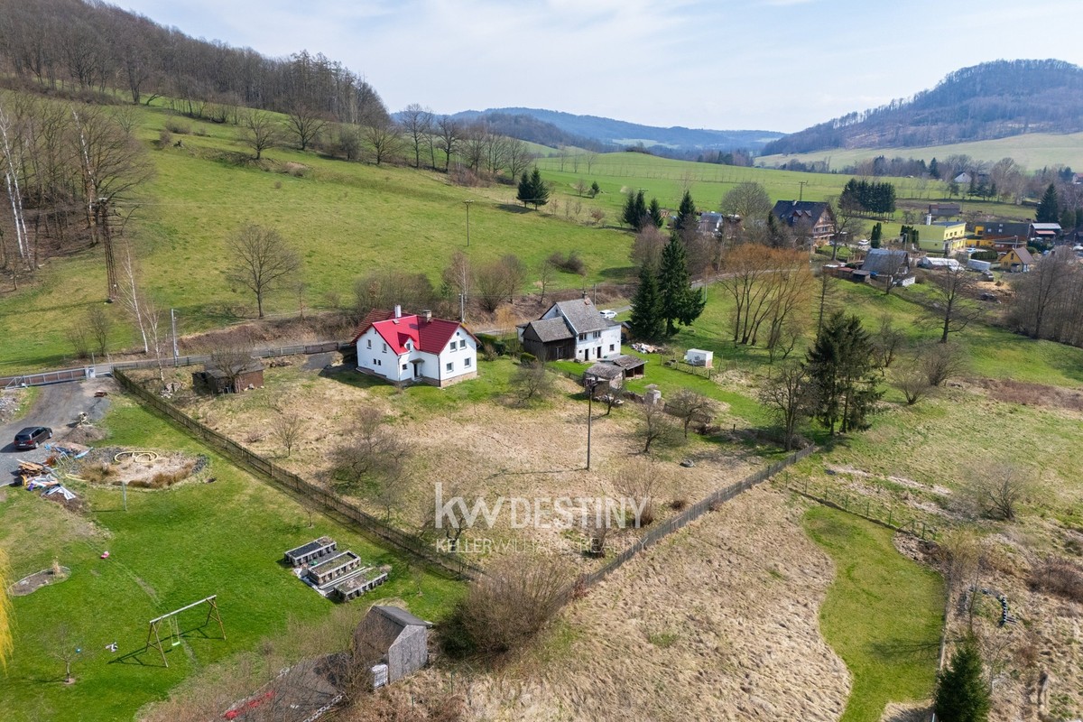 Prodej domu 230 m², pozemek 3152 m²