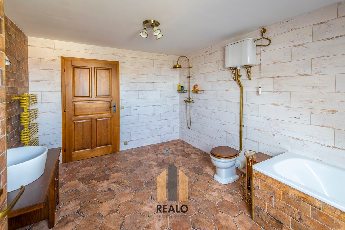 Prodej chalupy 399 m², pozemek 6536 m²