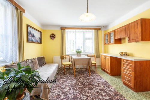 Prodaný dům 177 m², pozemek 1333 m²