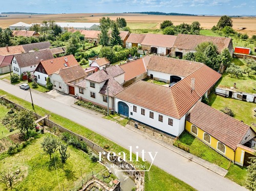 Prodaná zemědělská usedlost 386 m², pozemek 777 m²
