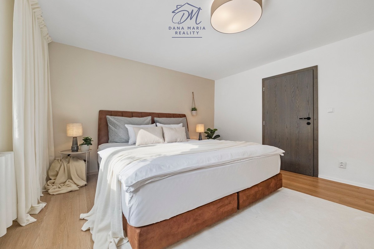 Prodej domu 218 m², pozemek 674 m²