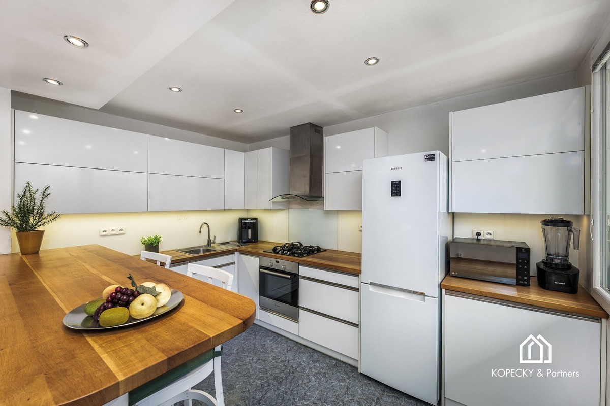 Prodej bytu 3+kk 54 m²