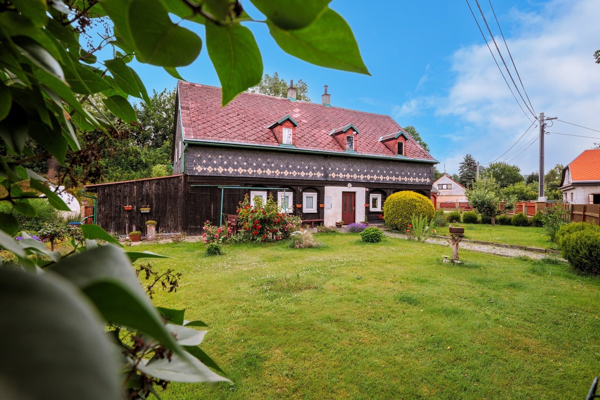 Prodej domu 206 m², pozemek 1317 m²