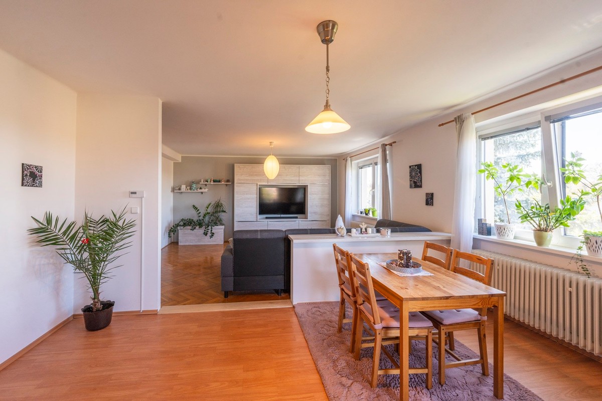 Prodej domu 190 m², pozemek 1212 m²