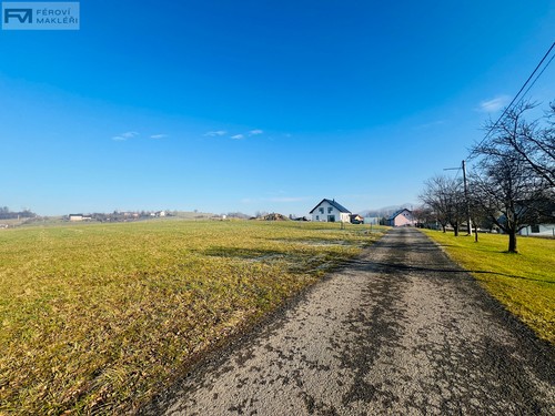 Prodej stavebního pozemku 1541 m²
