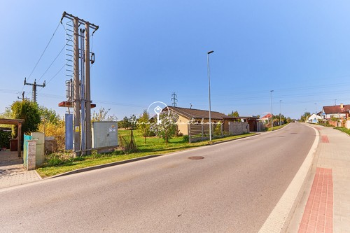 Prodej stavebního pozemku 1039 m²