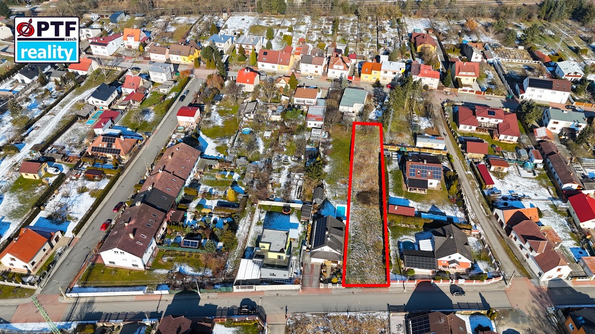 Prodej stavebního pozemku 1088 m²