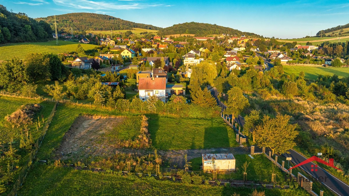 Prodej stavebního pozemku 1950 m²