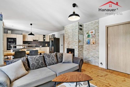 Prodej domu 210 m², pozemek 704 m²