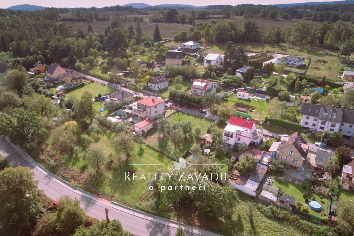 Prodej stavebního pozemku 813 m²