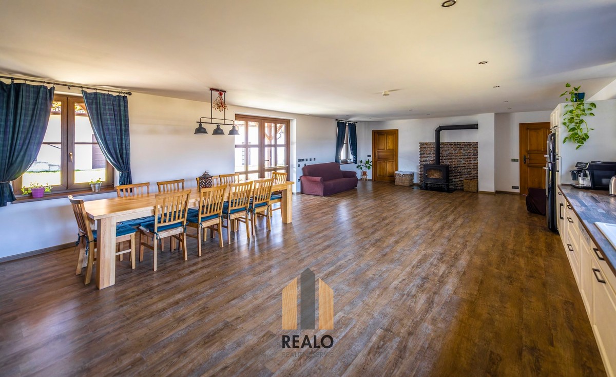 Prodej chalupy 399 m², pozemek 6536 m²