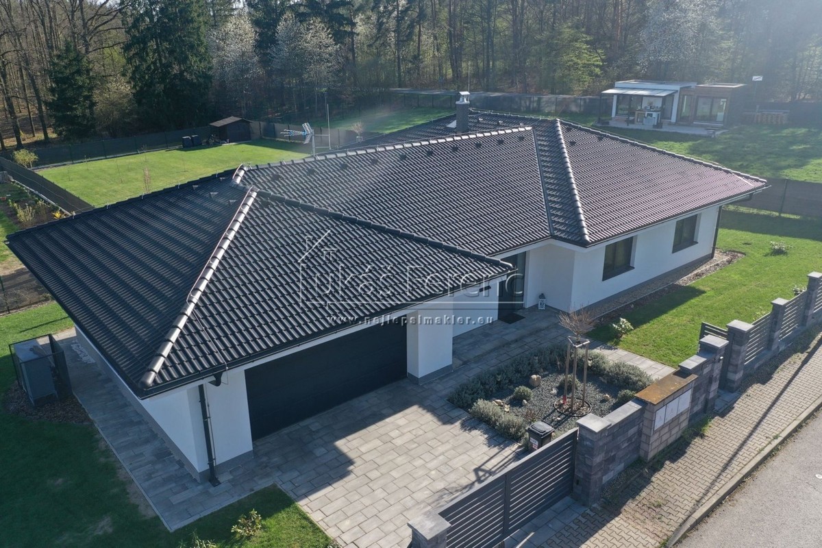 Prodej domu 221 m², pozemek 1950 m²