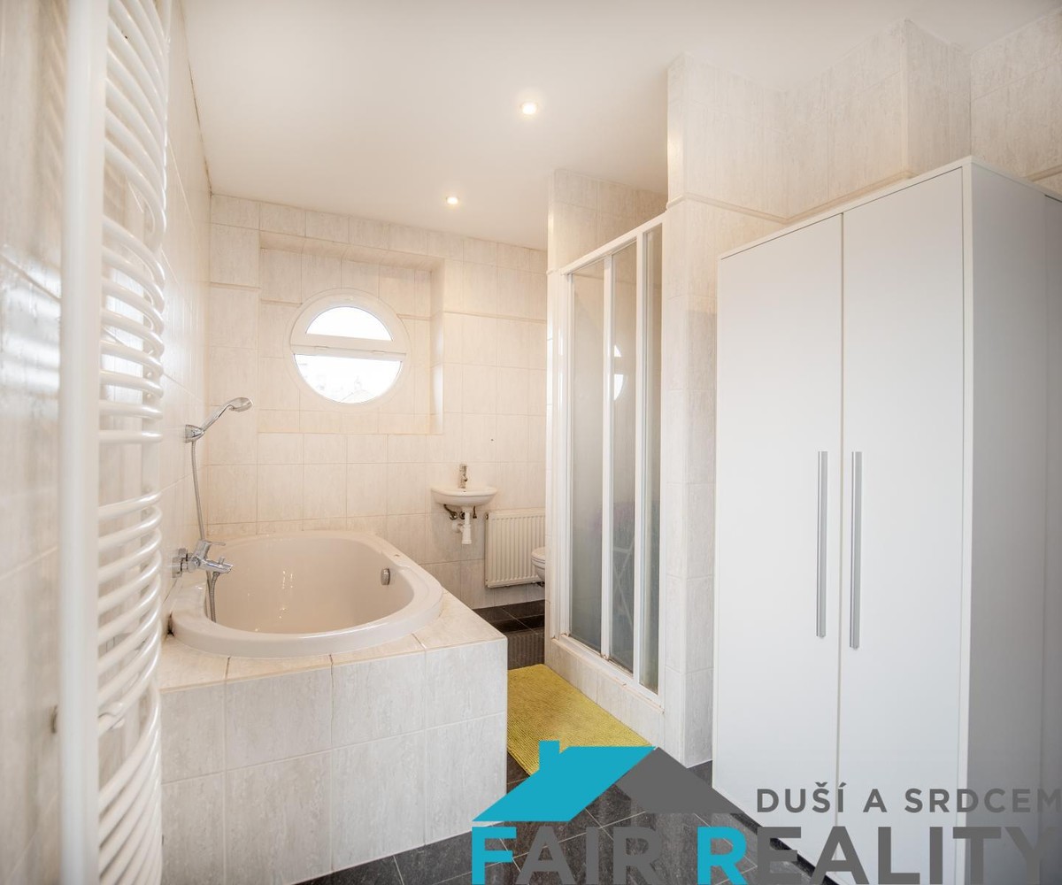 Prodej domu 172 m², pozemek 453 m²
