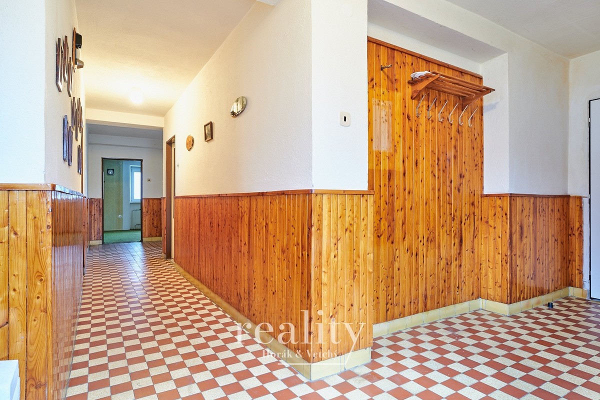 Prodej domu 261 m², pozemek 886 m²