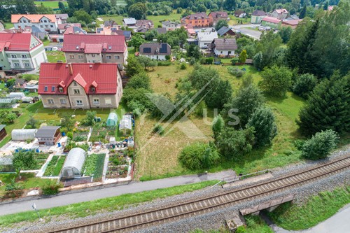 Prodej stavebního pozemku 1693 m²