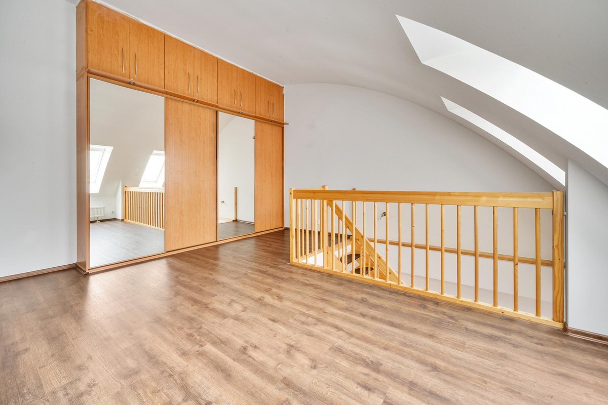 Prodej bytu 4+kk 109 m²