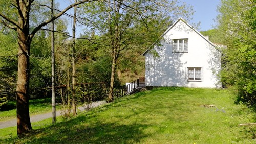 Prodaný dům 411 m², pozemek 8452 m²