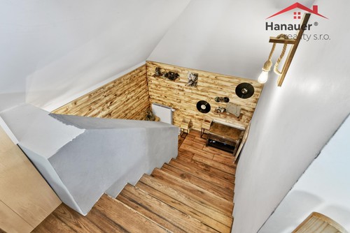 Prodej domu 210 m², pozemek 704 m²