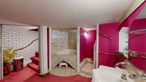Prodaná chata 148 m², pozemek 1141 m²