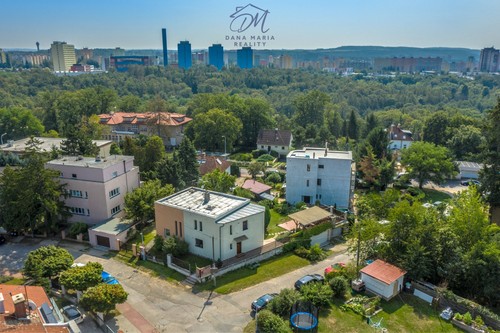 Prodaný dům 140 m², pozemek 382 m²