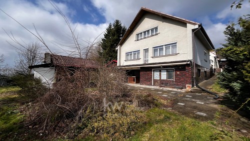 Prodaný dům 233 m², pozemek 1143 m²